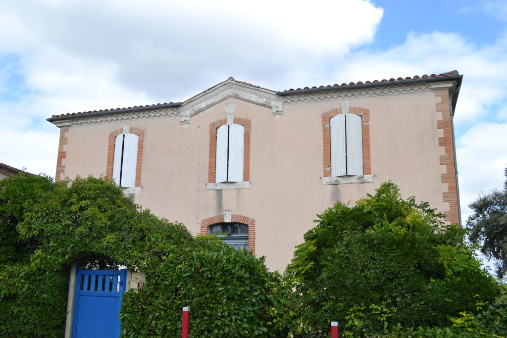 ancien presbytère, actuellement maison