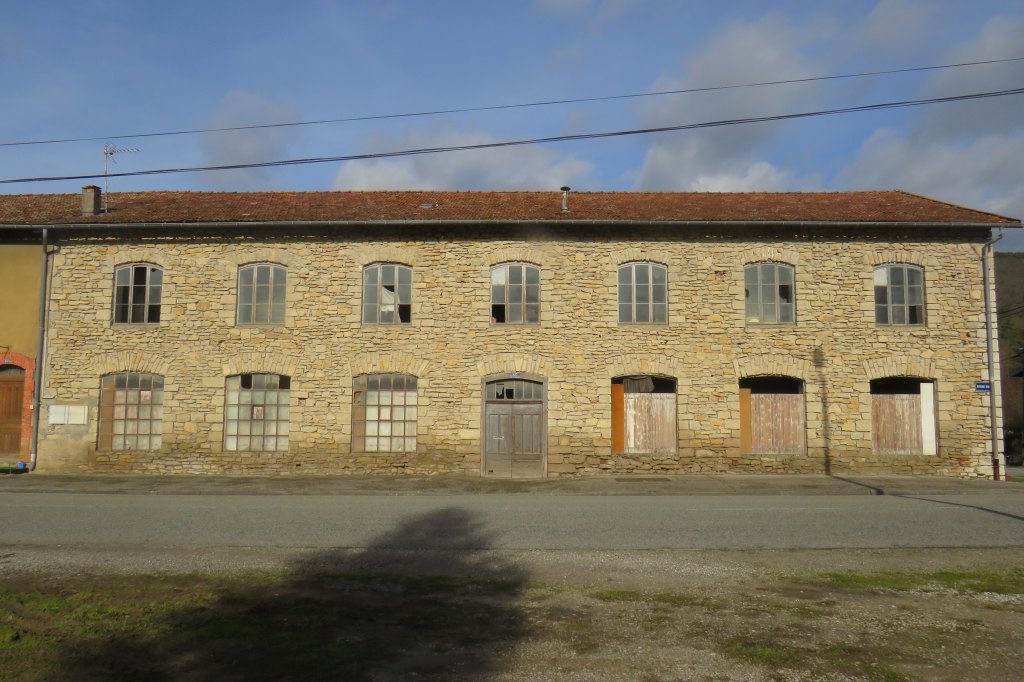 fabrique de peigne en corne et effilochage textile Jouret Frères, puis tissage AJM
