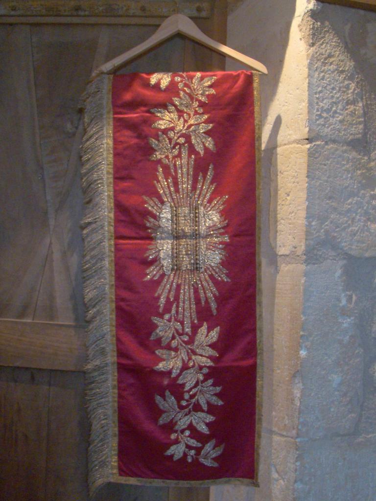 4 pentes de dais de procession