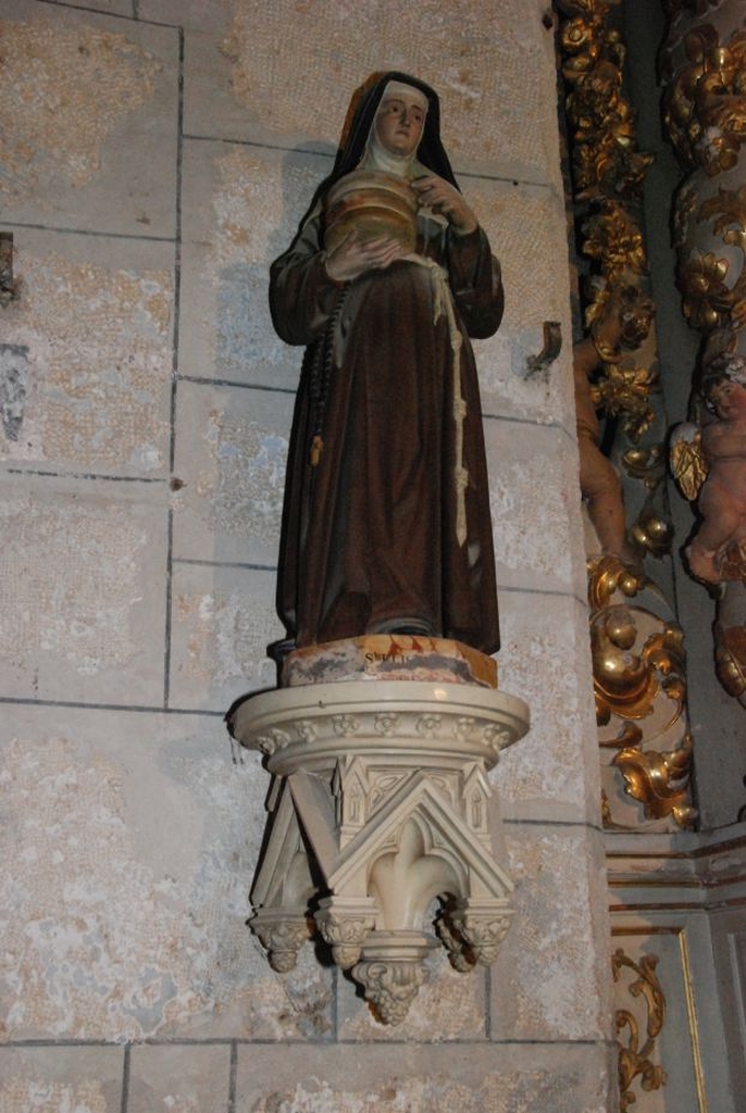 statue sainte Elisabeth de Hongrie