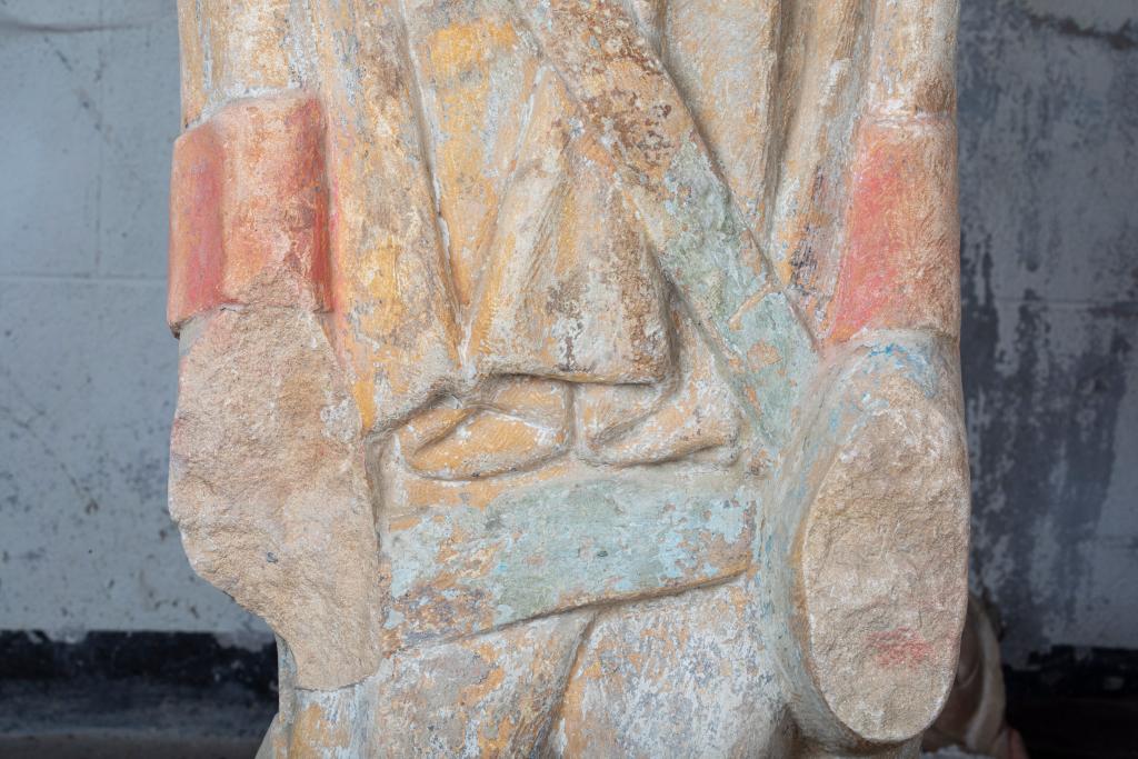 groupe sculpté de la Mise au tombeau