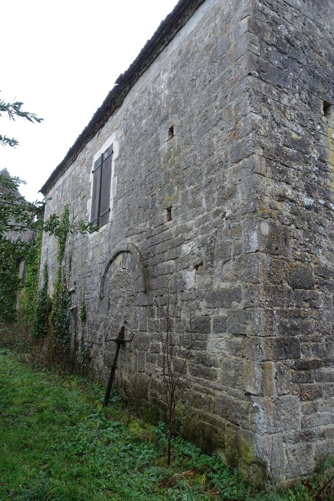 église paroissiale Saint-Julien, puis maison