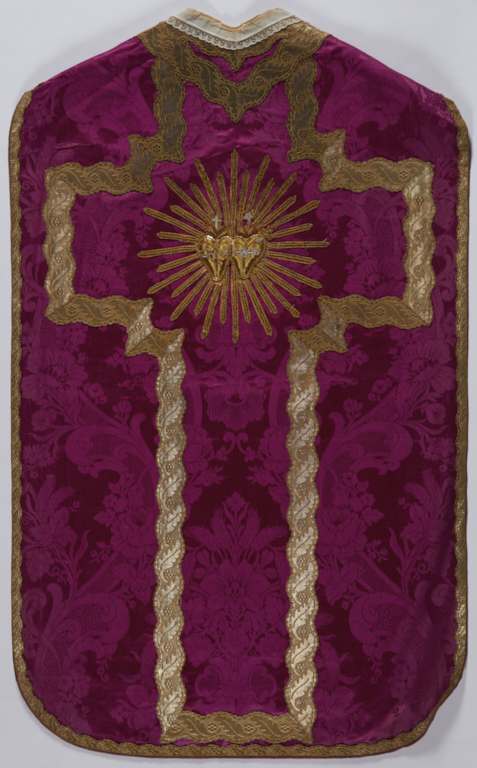 Chasuble violette avec étole et voile de calice