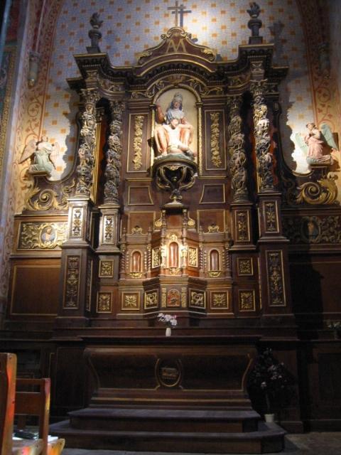autel secondaire de la Vierge de Pitié : retable