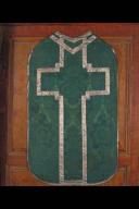 chasuble, manipule, bourse de corporal, voile de calice (ornement vert)