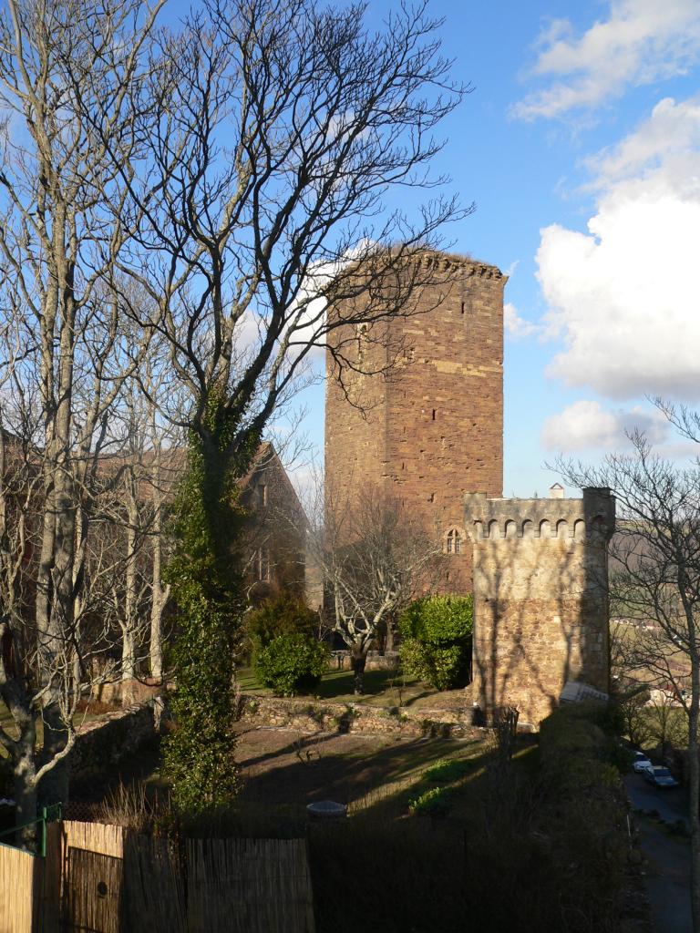 château fort, dit "Tours de Saint-Laurent"