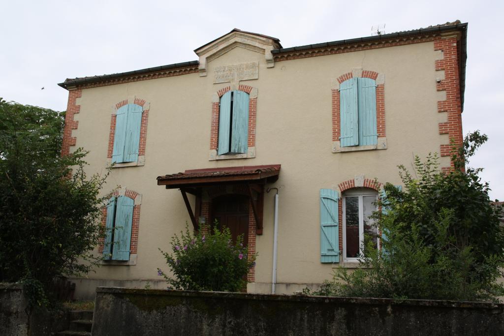 ancienne école, actuellement maison