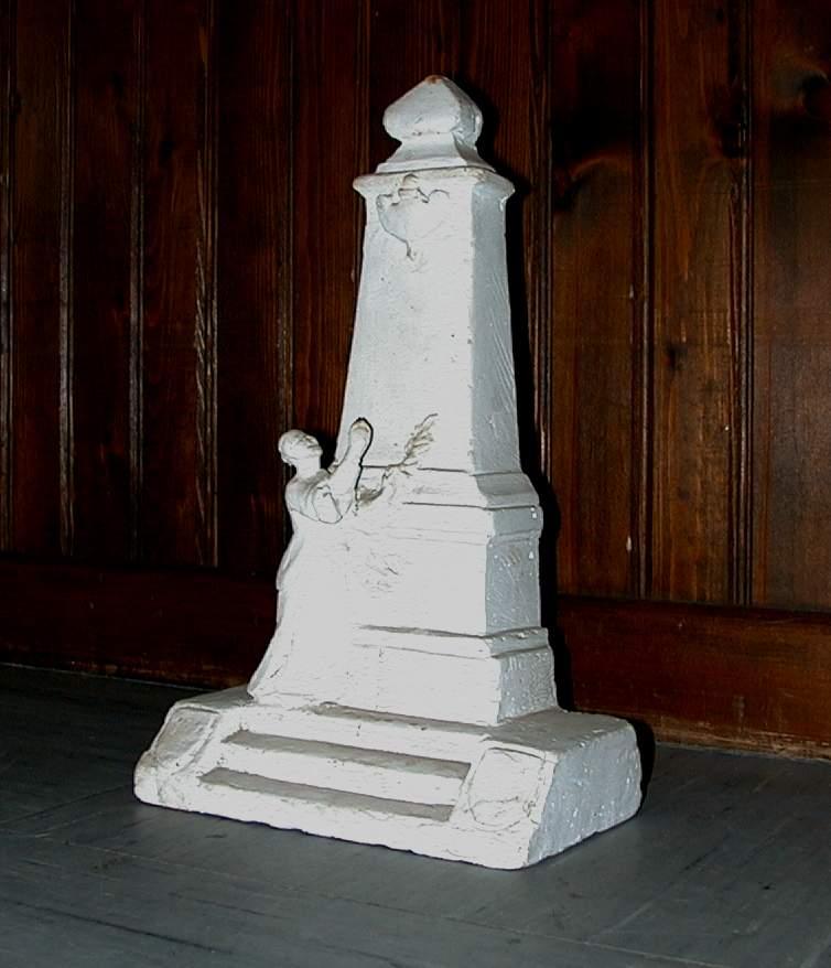 maquette de monument aux morts de la guerre de 1914-1918