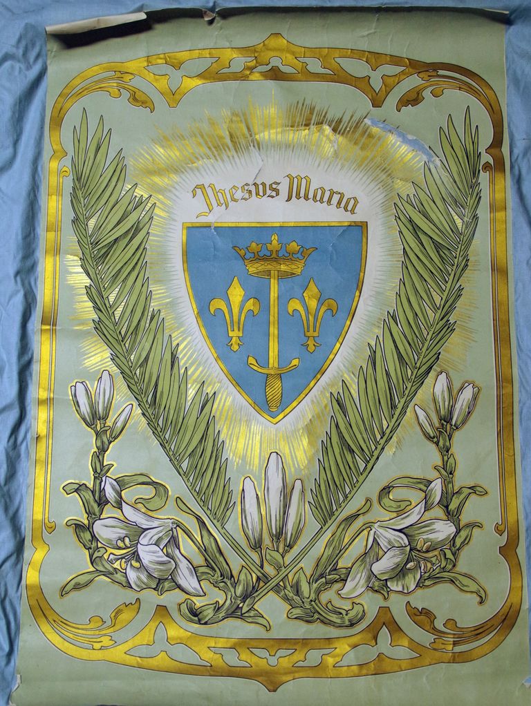 sommaire des textiles de l'église de Saze