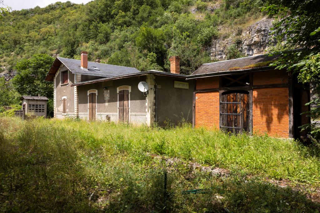 gare dite halte de Montbrun et maison de garde n°435