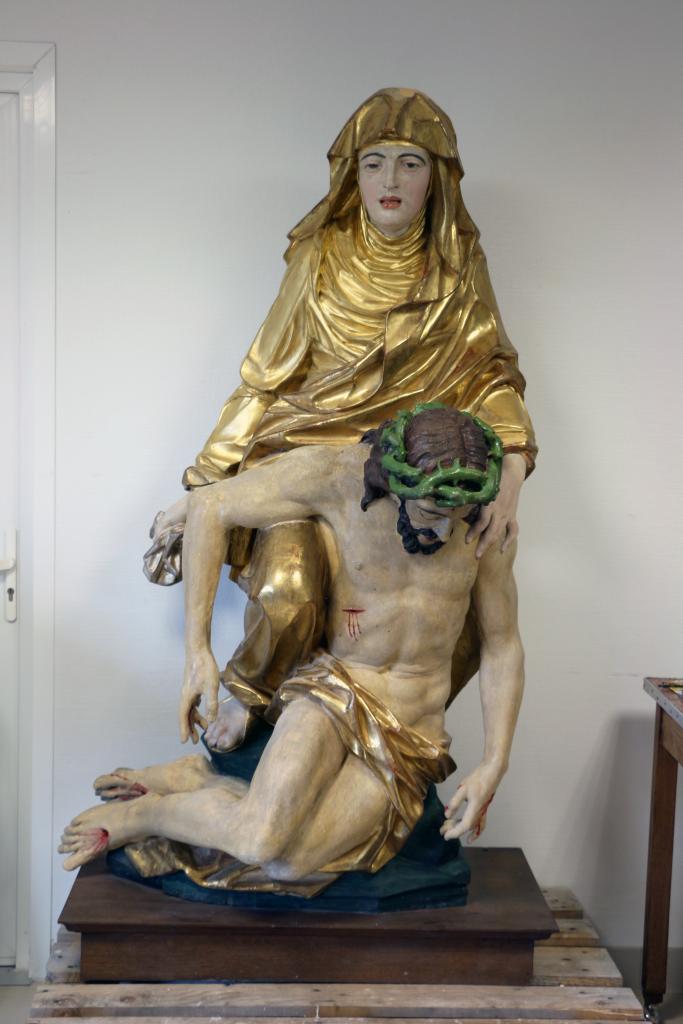 groupé sculpté : Pietà