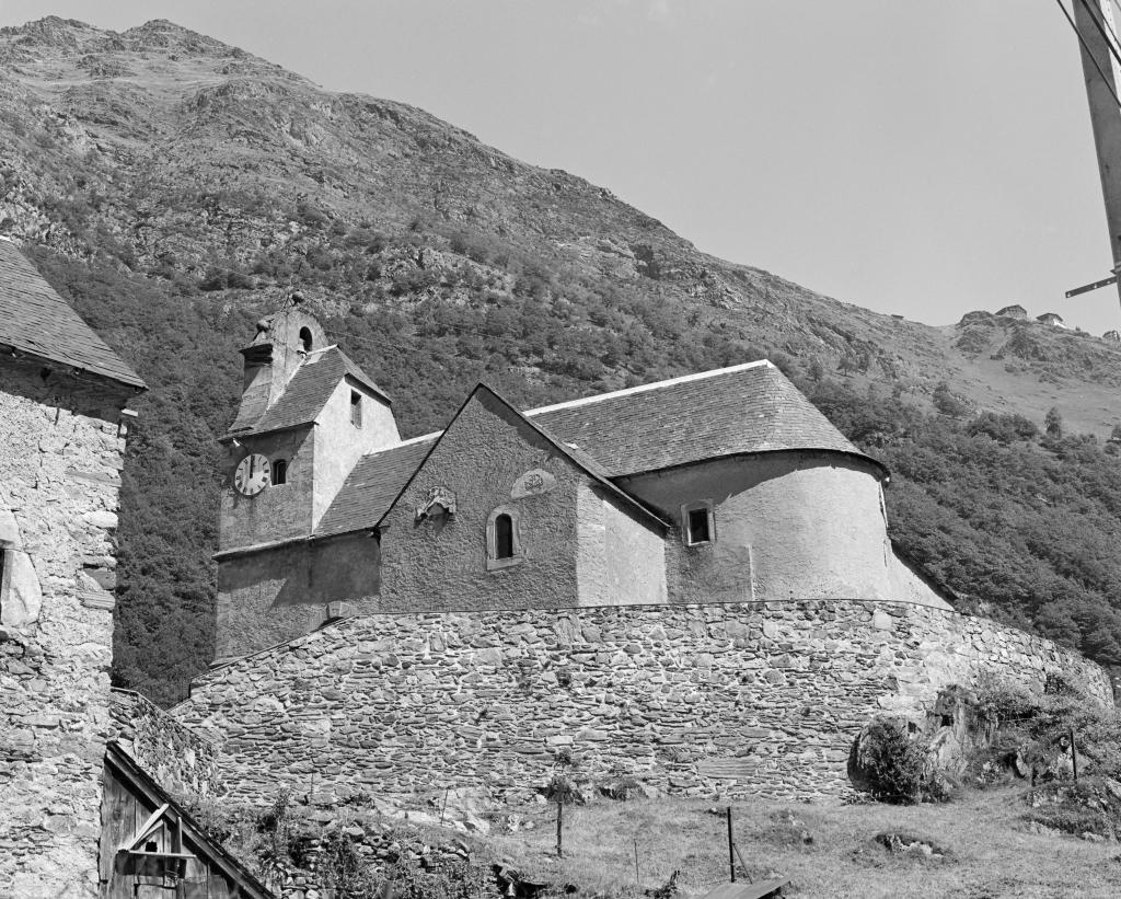 église paroissiale Saint-Denis, Saint-Nicolas.