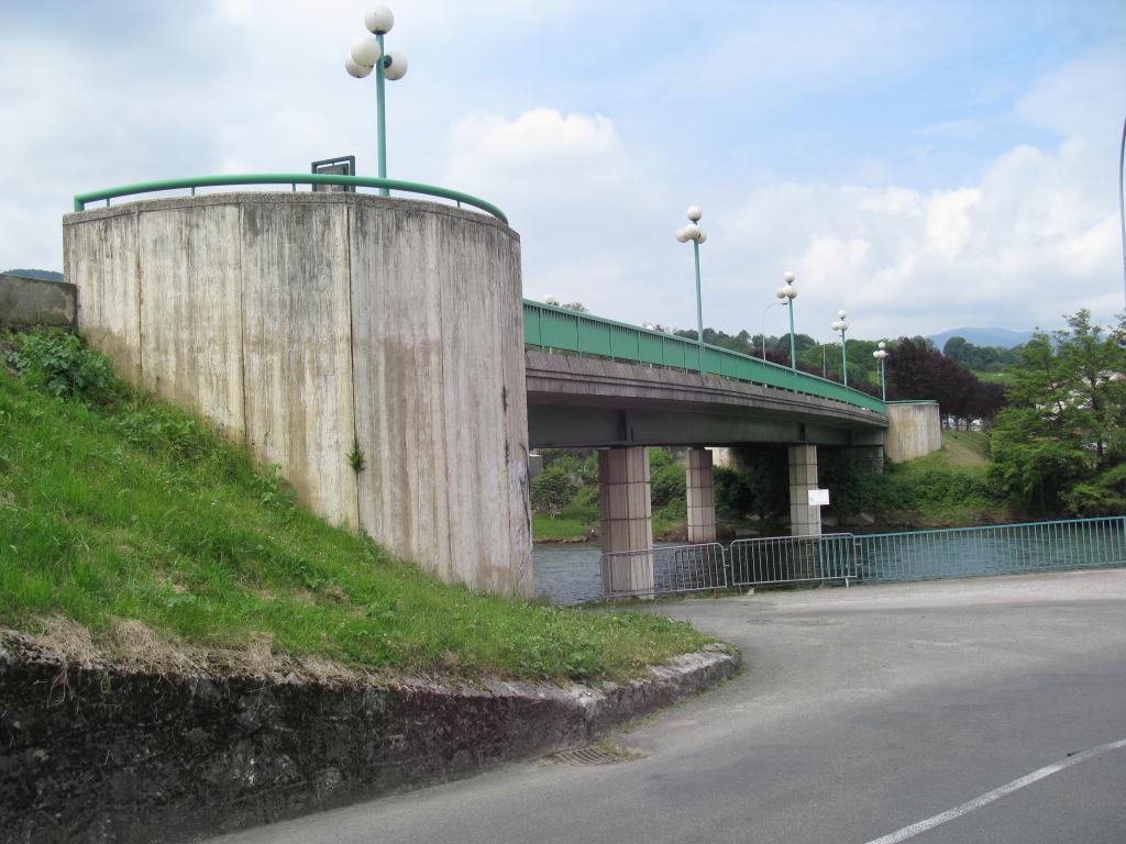 pont dit ""pont le Chemin de la Liberté