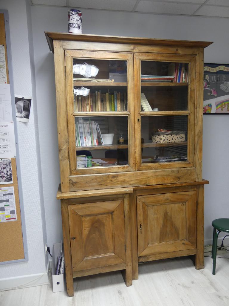 armoire-bibliothèque