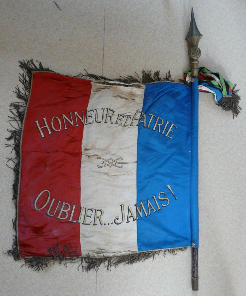 drapeau français : Vétérans de terre et de mer (1870-1871)