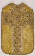 chasuble or avec étole, manipule et voile de calice