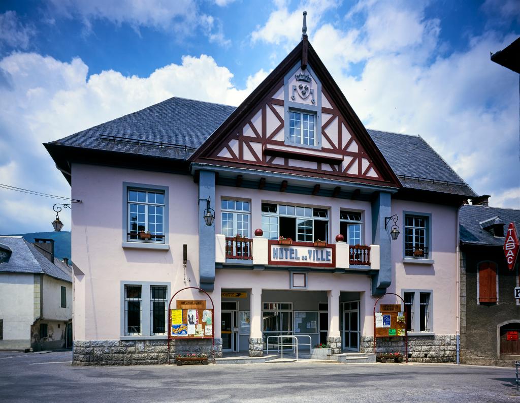 mairie et bureau de poste