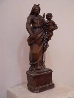 statue : Vierge à l'Enfant