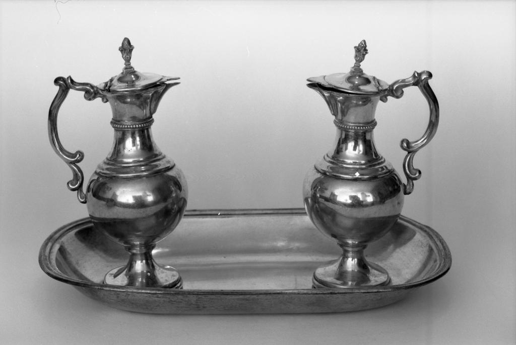 burettes, plateau à burettes