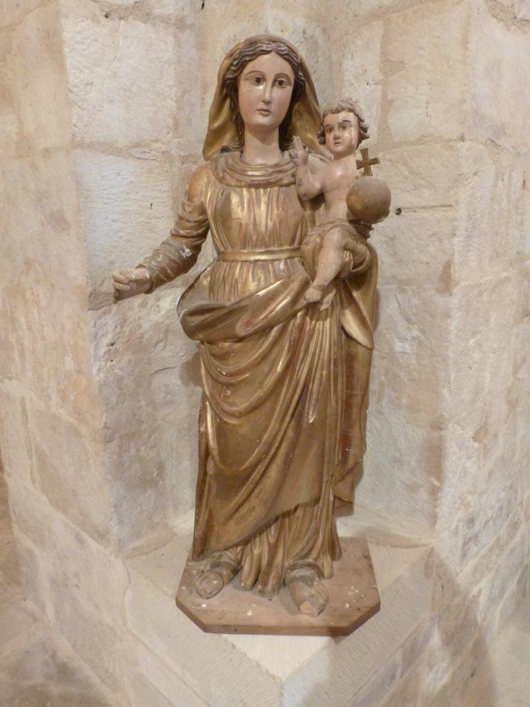 statue : Vierge à l'Enfant