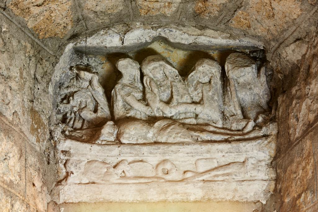 bas-relief : Mise au tombeau