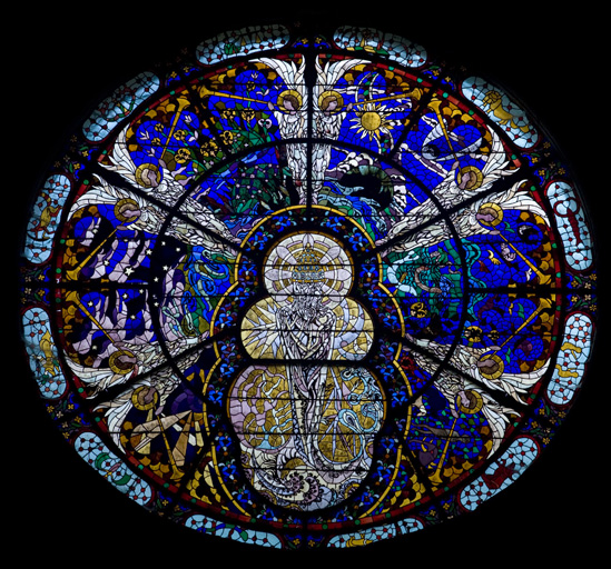 verrières de l'église abbatiale Notre-Dame