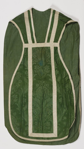 chasuble verte, étole et chape (n° 3)
