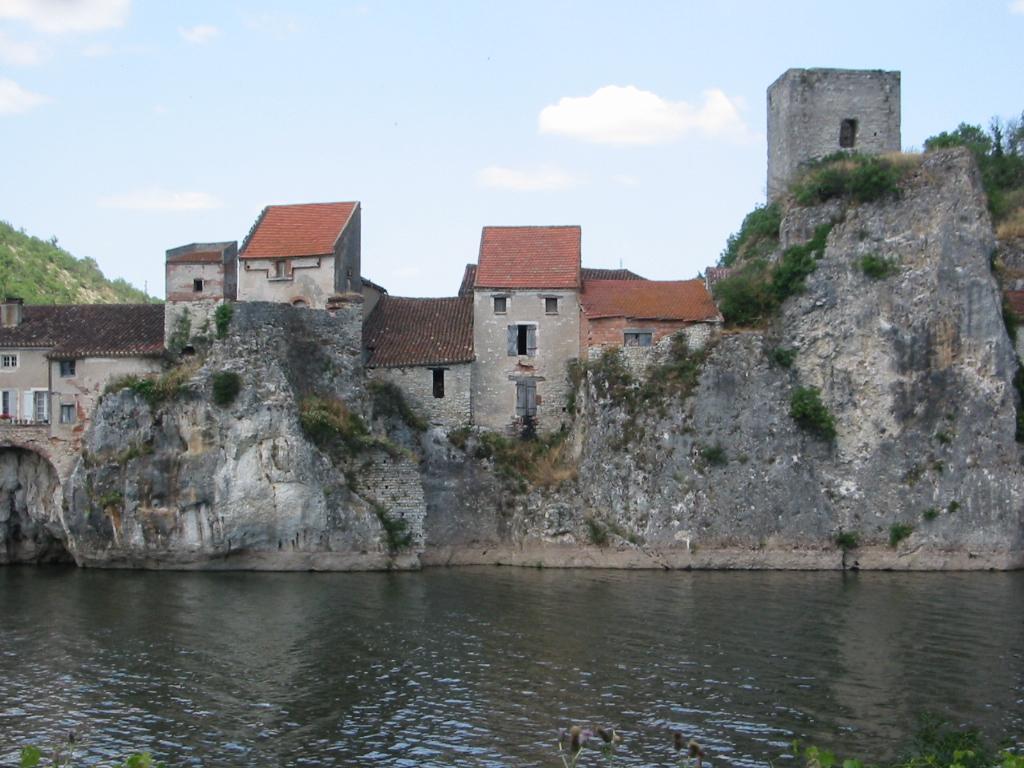 château fort dit "tour à péage"