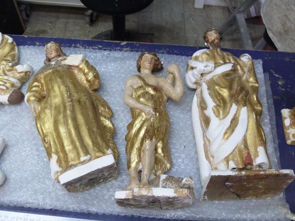 retable du maître-autel, avec tableau de La Crucifixion