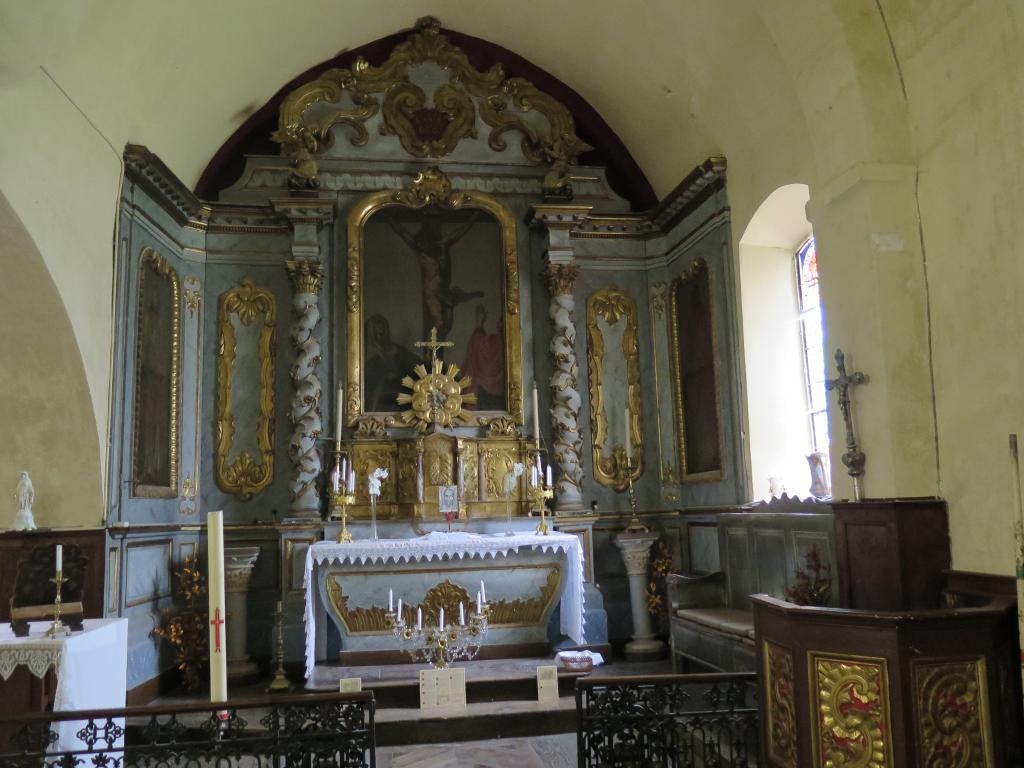 autel, retable, tableaux (3) (maître-autel) : crucifixion (la), saint Pierre, saint Paul