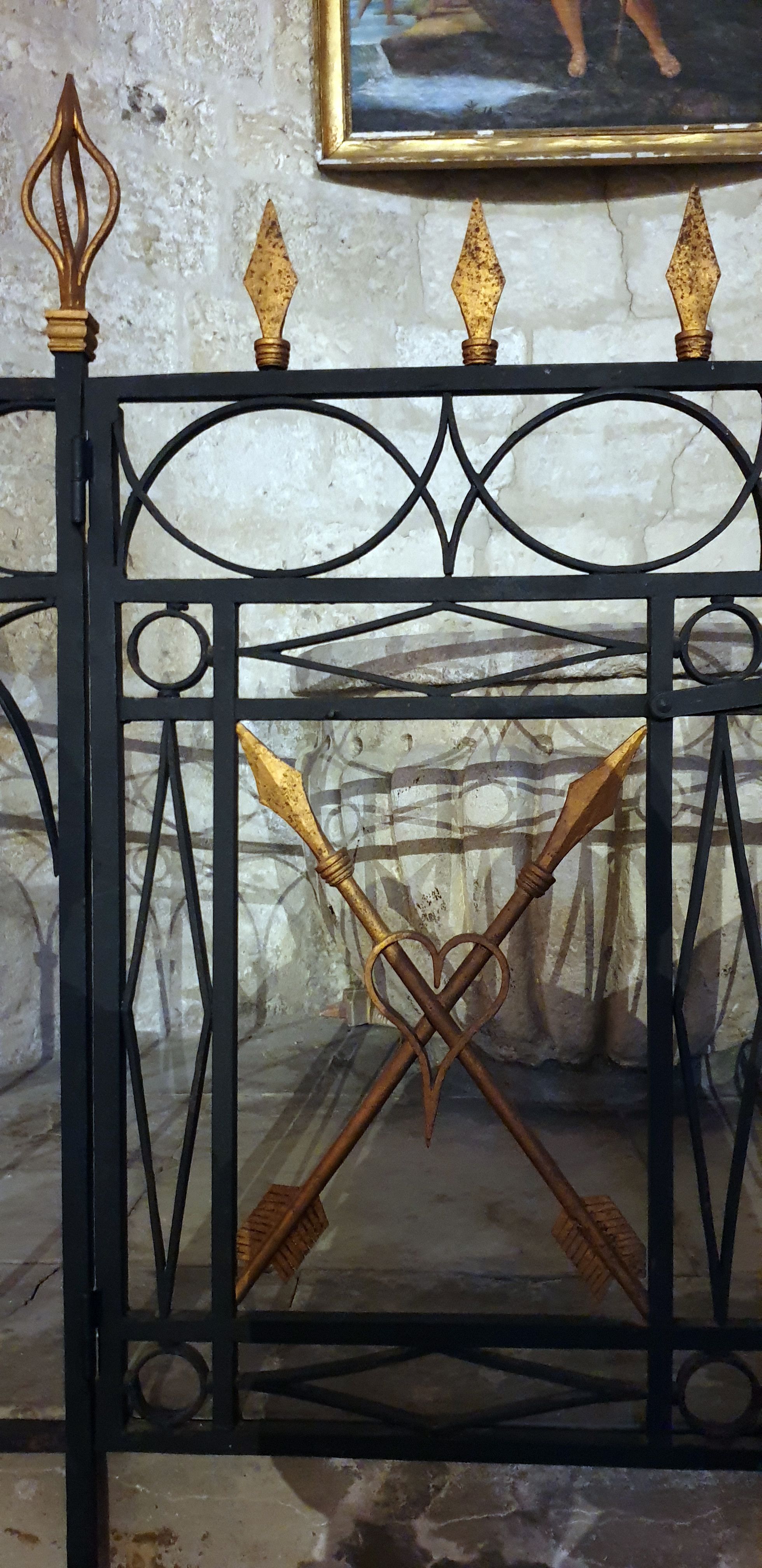 clôture des fonts baptismaux