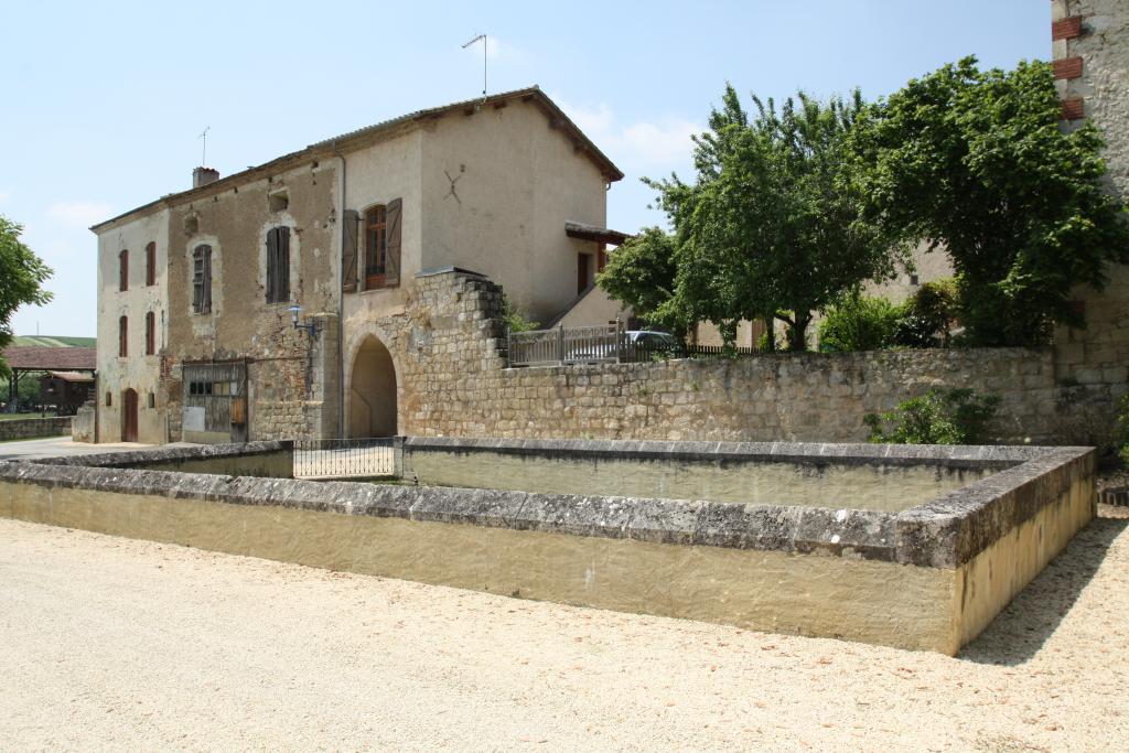 fortification d'agglomération