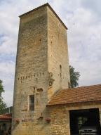 église Saint-Caprais , demeure dite repaire