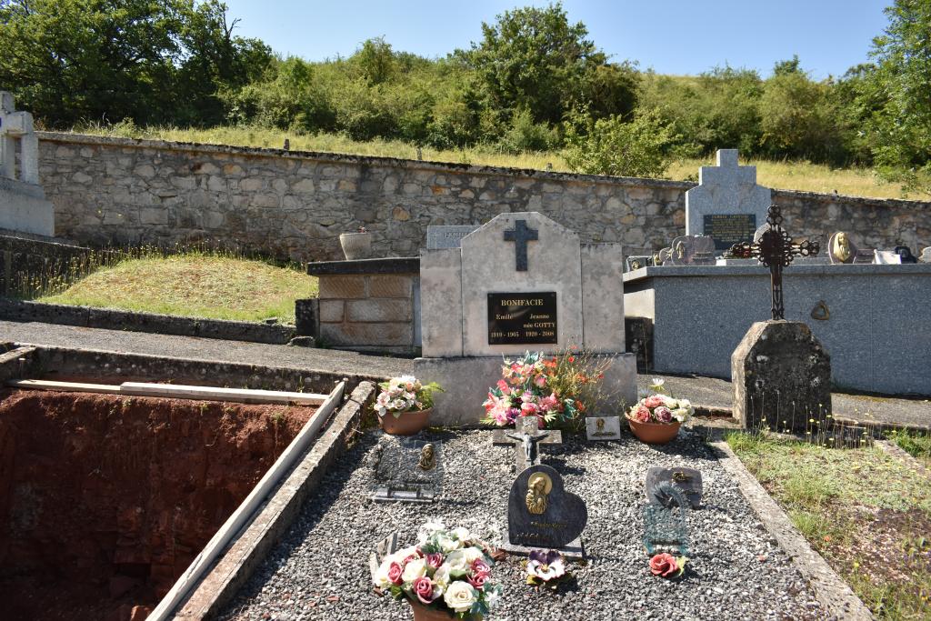 cimetière de Saint-Mayme