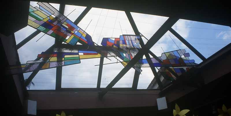 sculpture en ronde-bosse : Papillon-ailes de lumière