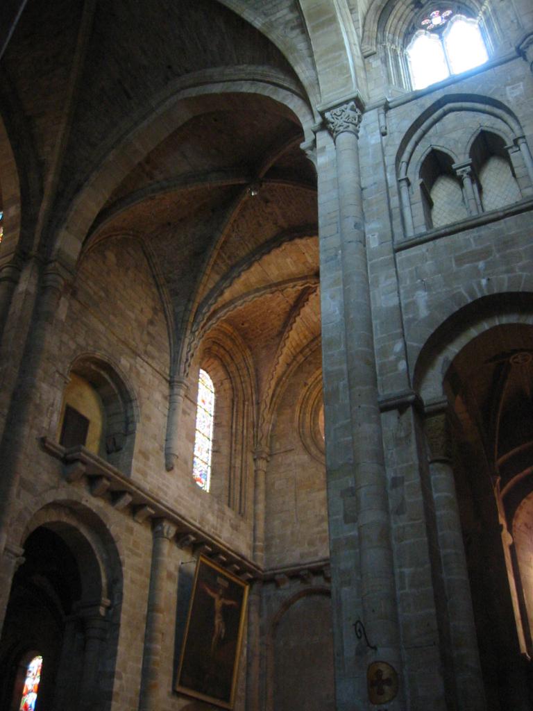 abbaye de bénédictins Saint-Sauveur