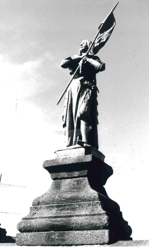 fontaine monumentale de Jeanne d'Arc