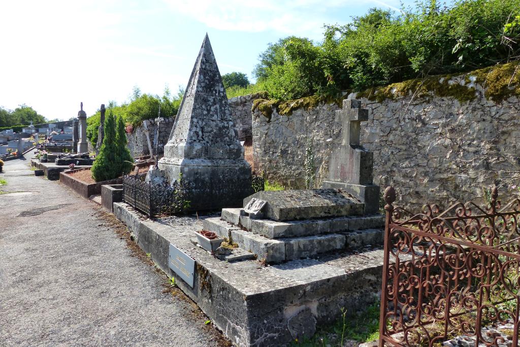 cimetière de Saint-Mayme