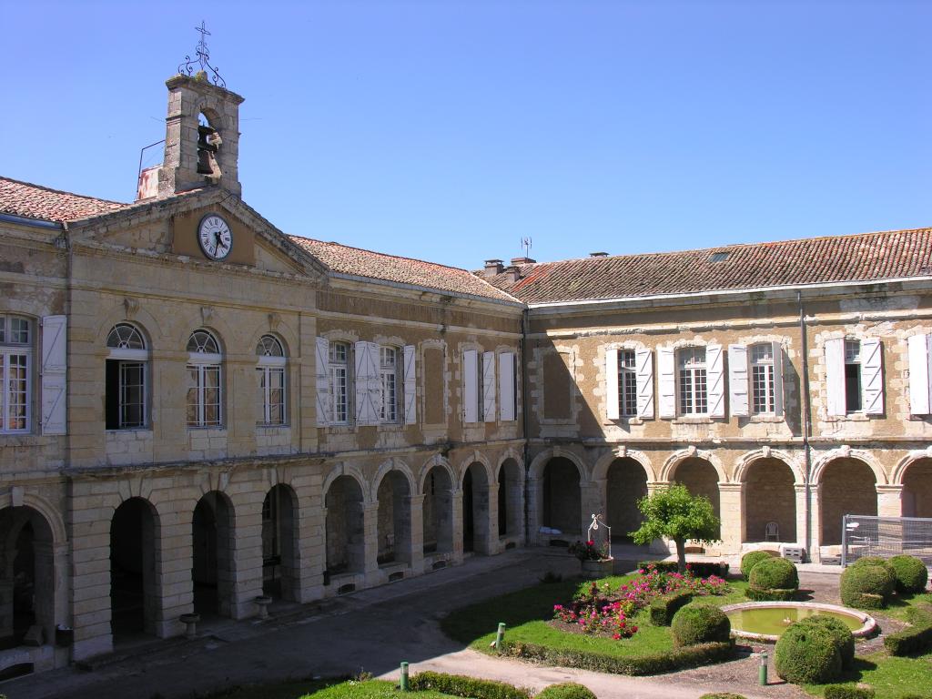 hôpital Narbonne-Pelet
