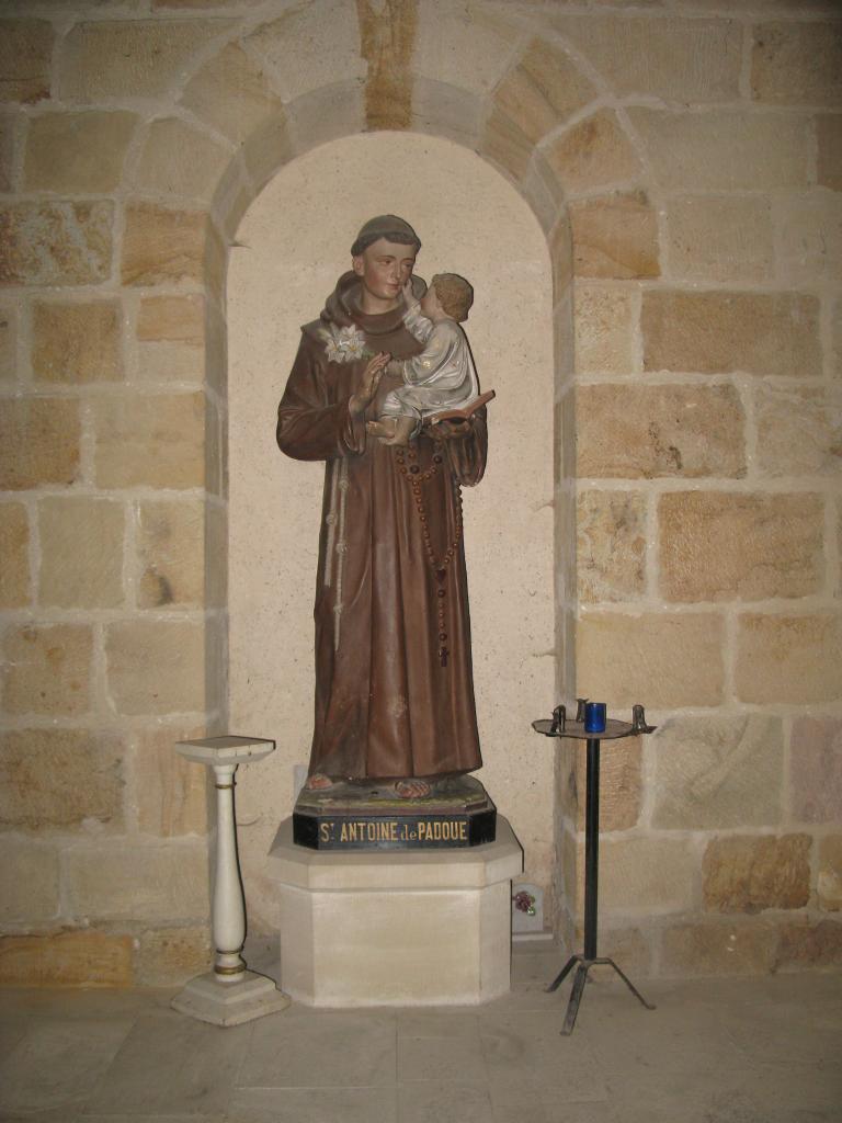 statue Saint Antoine de Padoue