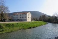 fabrique de jais et usine de peigne en corne Coulon, actuellement immeuble HLM