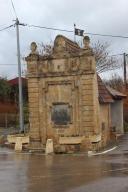 Fontaine du village