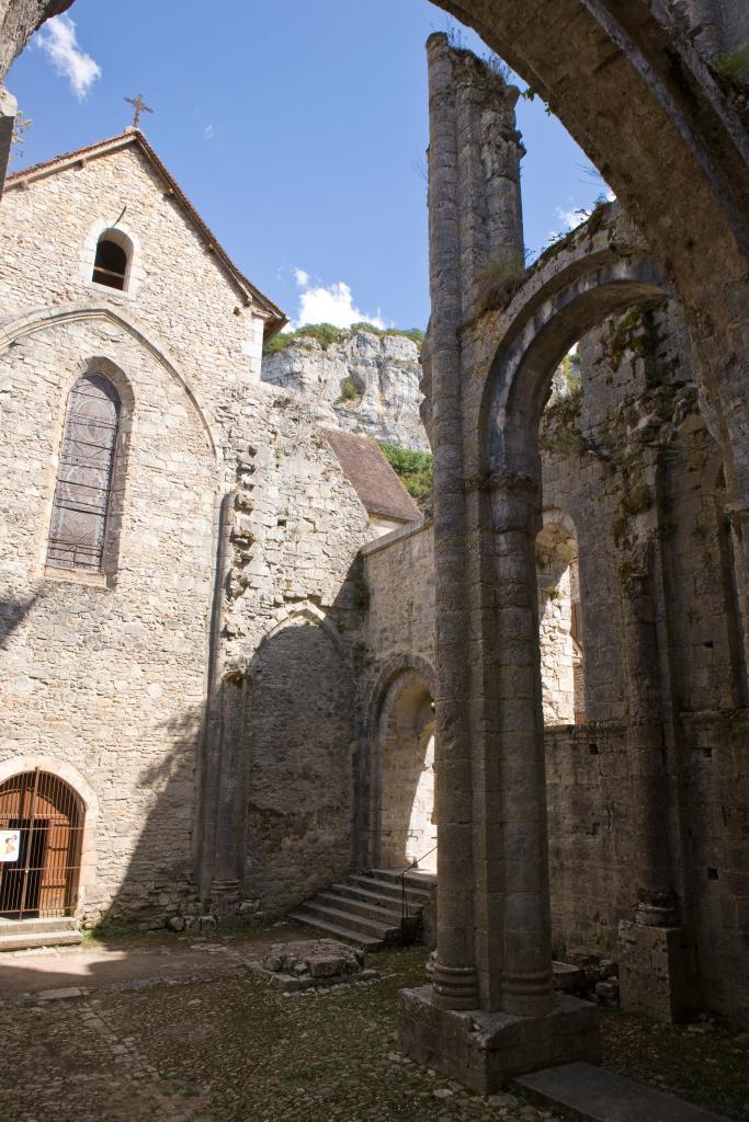 ancienne abbaye Saint-Pierre puis église paroissiale Notre-Dame de l'Assomption