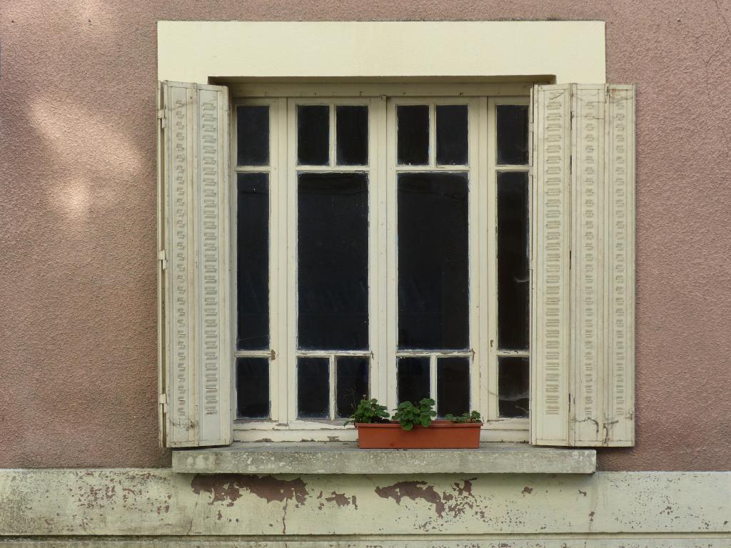 ancien hôtel et épicerie Amiel, actuellement maison