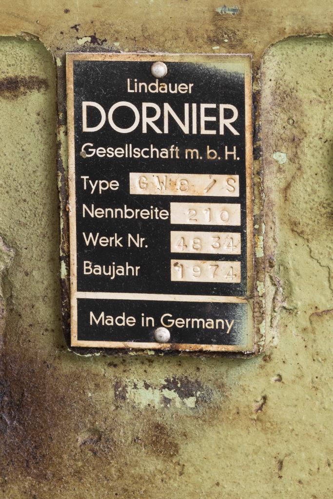 métier à tisser Dornier, type GWB 8/S