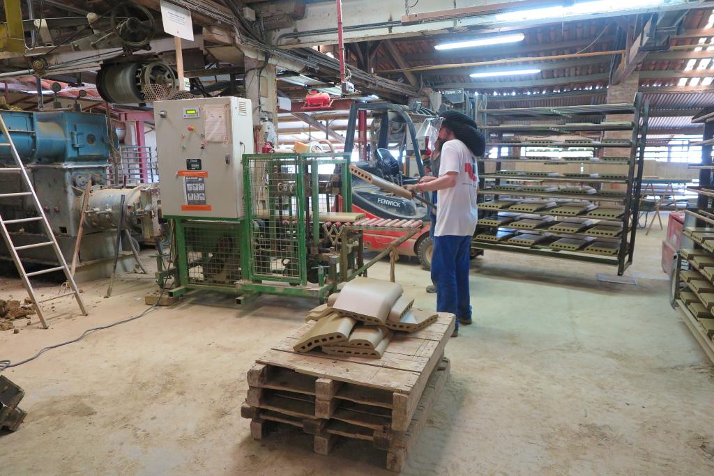 Ancien moulin, devenu briqueterie puis tuilerie