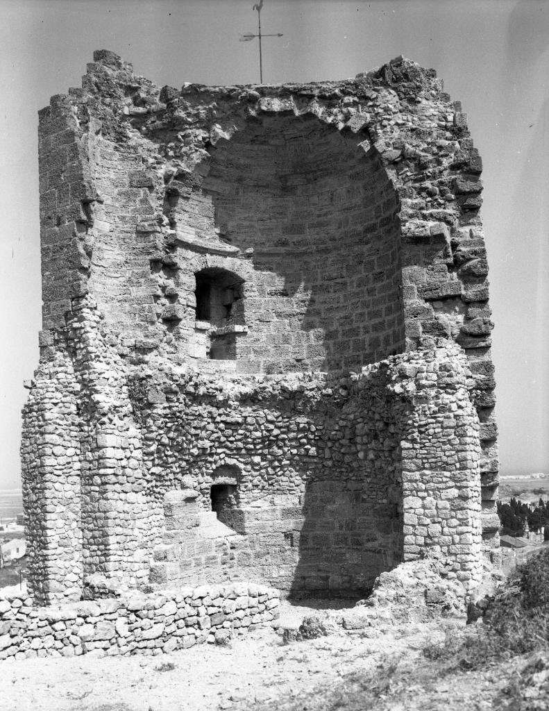 ancien château-fort de Gruissan, tour Aycelin dite aussi "de Broa".