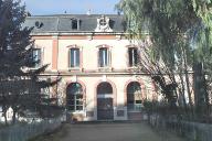 ancien bâtiment voyageurs de la gare de Cahors, actuellement médiathèque