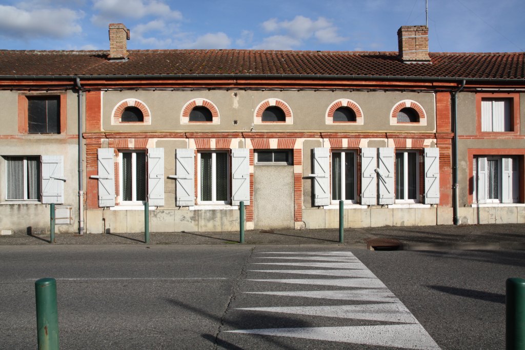 maison et anciens entrepôts