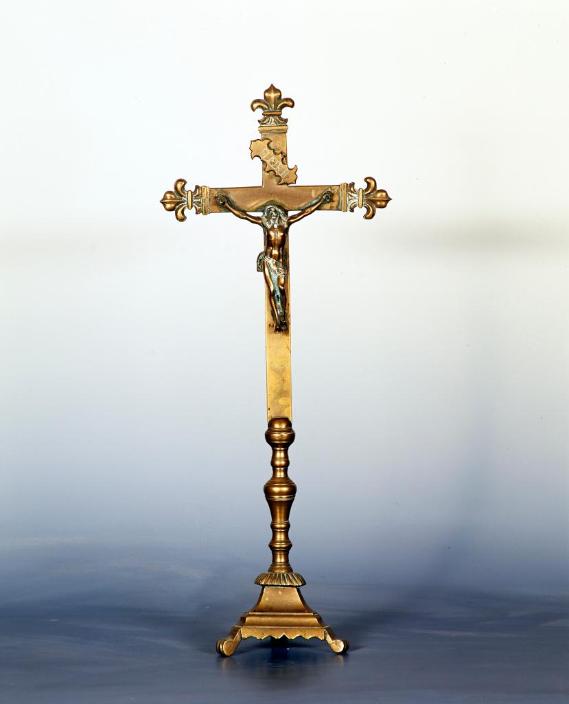 croix d'autel